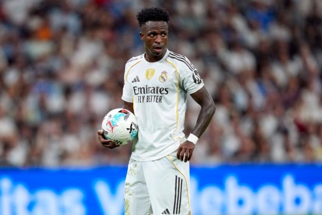 Dünya devi Real Madrid'den yılın bomba transferi! Vini Jr ayrılıyor! Arda Güler'in garantilediği Kenan Yıldız Juventus'tan geliyor... 3