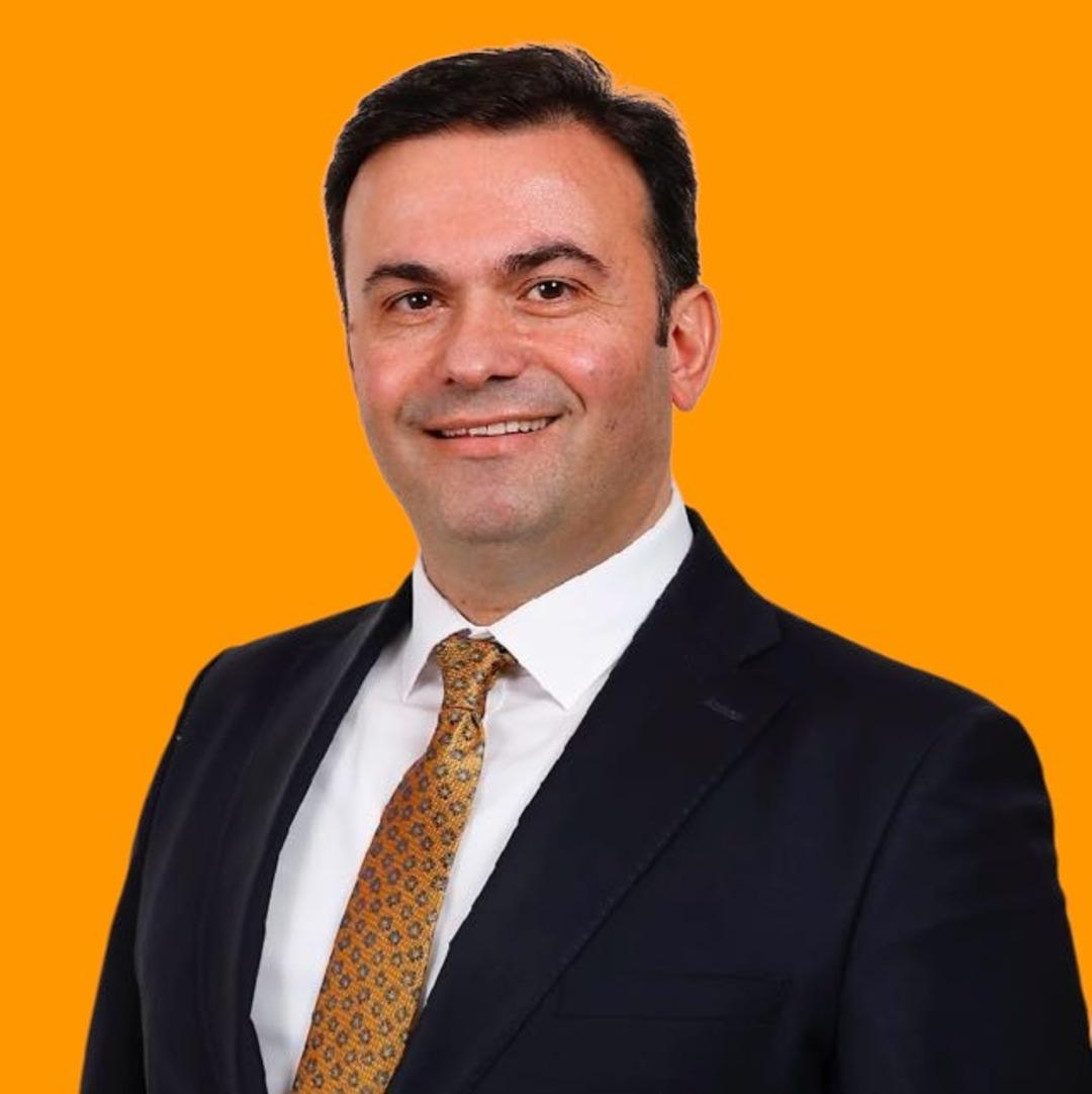 AK Parti'de dikkat çeken gelişme! İstanbul'da 3 ilçe başkanı görevden alındı